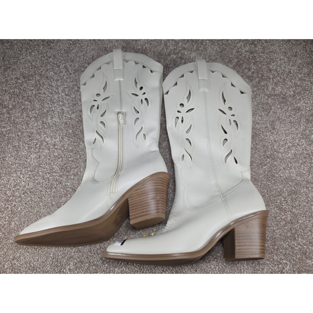 Universal Thread Tiana Western Boots Cream Laser Cut Floral Cowboy Boots Size 8